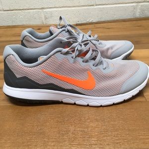 Nike Flex Experience RN4